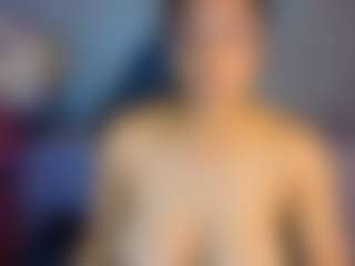 Live cam show with Charlotte - Public on Cam Slut