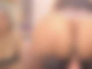 Live cam show with destinyhall1 - Squirt MILF on Camming Site