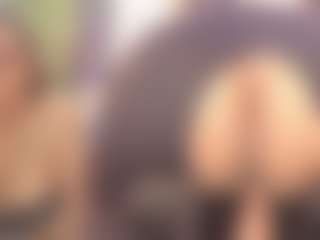 Live cam show with destinyhall1 - Curvy MILF on CamClone