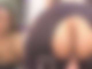 destinyhall1 MILF webcam performer live streaming