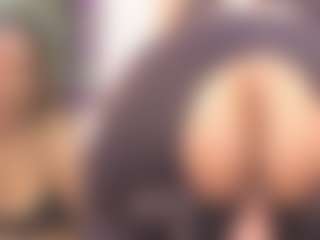 destinyhall1 MILF webcam performer live streaming