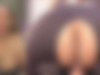 Live cam show with destinyhall1 - Ass Clapping on Gym Cam Girls