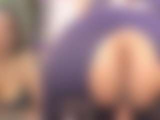Live cam show with destinyhall1 - Nipple Piercings on Camsoda