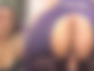 Live cam show with destinyhall1 - Nipple Piercings on Camsoda