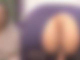 Live cam show with destinyhall1 - Nipple Piercings on Free Soda