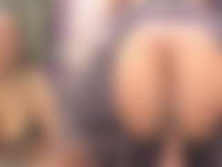 Live cam show with destinyhall1 - Freaky on Milfs Live