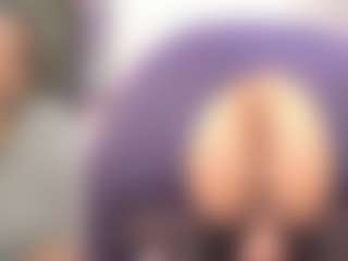 Live cam show with destinyhall1 - Smoking on TeamSkeetLive