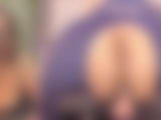 Live cam show with destinyhall1 - Smoke on madthumbs