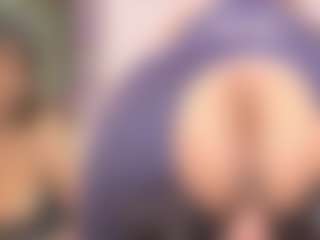 destinyhall1 MILF webcam performer live streaming