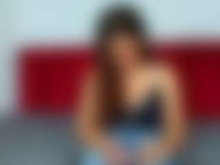 Live cam show with Emma Valencia - Athletic on Camsoda