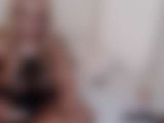 Live cam show with Luna Vice - Ass Clapping on camgirlchat.live