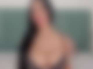 Live cam show with AntonellaSmiith - Highheels on slutload