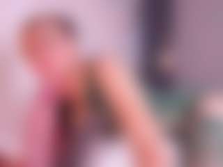 Live cam show with EvaMillins - Domination on 1on1-livenow