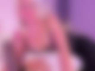 Live cam show with EvaMillins - Red Hair on Camsoda
