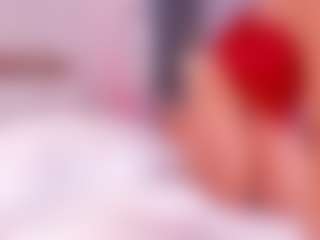 Live cam show with EvaMillins - Body Massage on SpankPalCams