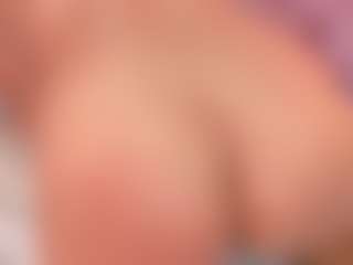 Live cam show with KARINAJTORRES - Moaning on crypto-cams