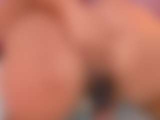Live cam show with KARINAJTORRES - Moaning on Dolls Live