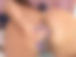 Live cam show with KARINAJTORRES - Lesbian on Camsoda