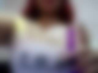 Live cam show with kylee-sex - Red Hair Shaved Pussy on sexylivex.com