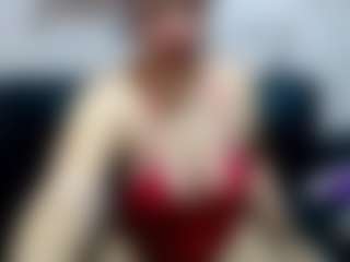 kylee-sex MILF webcam performer live streaming