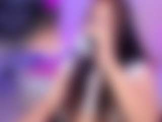 Live cam show with Lila uwu - Skinny on Mixed Magazine Live