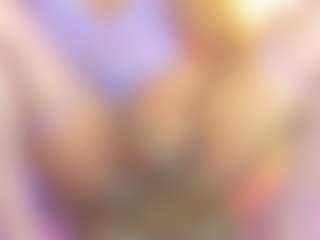 Live cam show with Lunitadiva - Blonde Hair on justonemore.cc
