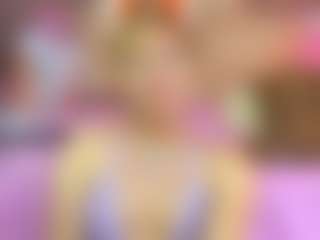 Live cam show with Lunitadiva - HD on Camsoda