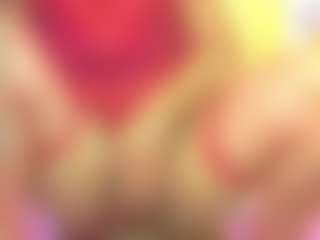 Live cam show with Lunitadiva - Average on nudelive.tv