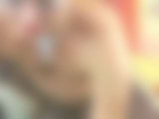 Live cam show with Lunitadiva - Blonde Hair on Camiplay Live