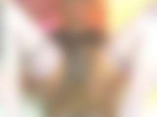 Live cam show with Lunitadiva - Brown Eyes on Camsoda