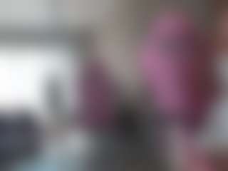 Live cam show with StacyWells - Brown Eyes on EXY