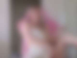 Live cam show with StacyWells - Wet on Soda Cam