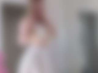 Live cam show with StacyWells - Blowjob on Camsoda