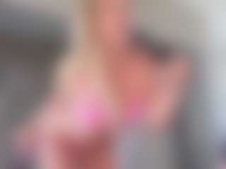Live cam show with StacyWells - Young Adult on Cam Slut