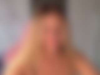 StacyWells's Live Sex Cam Show