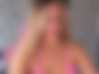 Live cam show with StacyWells - Tease Brown Hair on Streamer API