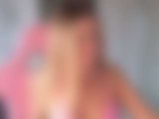 Live cam show with StacyWells - Petite Young Adult on Uber Horny