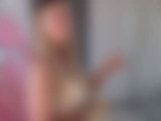 Live cam show with StacyWells - Fetish Brown Hair on Fit Hotties