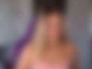 Live cam show with StacyWells - Public Brown Hair on xxxlivecams.org