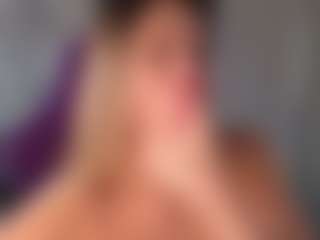 Live cam show with StacyWells - Teen (18+) on crypto-cams