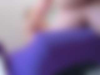 Live cam show with StacyWells - Public on boobsie.com