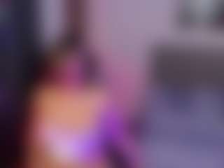 Live cam show with pussy-girl - Colombia on CamSodaAdn
