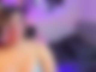 Valen's Live Sex Cam Show
