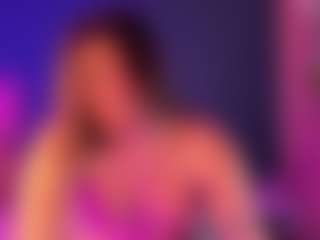 Live cam show with Valen - Upskirt on Camsoda