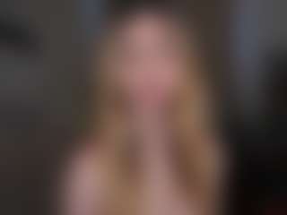 Live cam show with AlodieBurtt - Oil on Fling VIP Chat