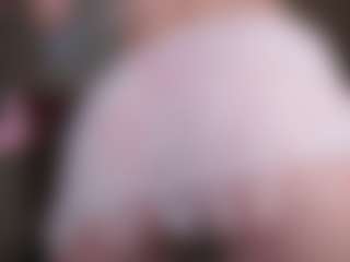 Live cam show with AlodieBurtt - Oil on studioflirtlive.com