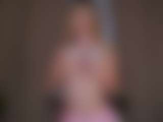 Live-camshow met AlodieBurtt - Public op Camsoda