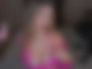 Live cam show with AlodieBurtt - Bikini on studioflirtlive.com