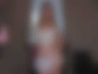 AlodieBurtt's Live Sex Cam Show