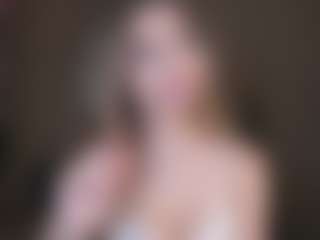 Show de cam en vivo con AlodieBurtt - Joi en Camsoda